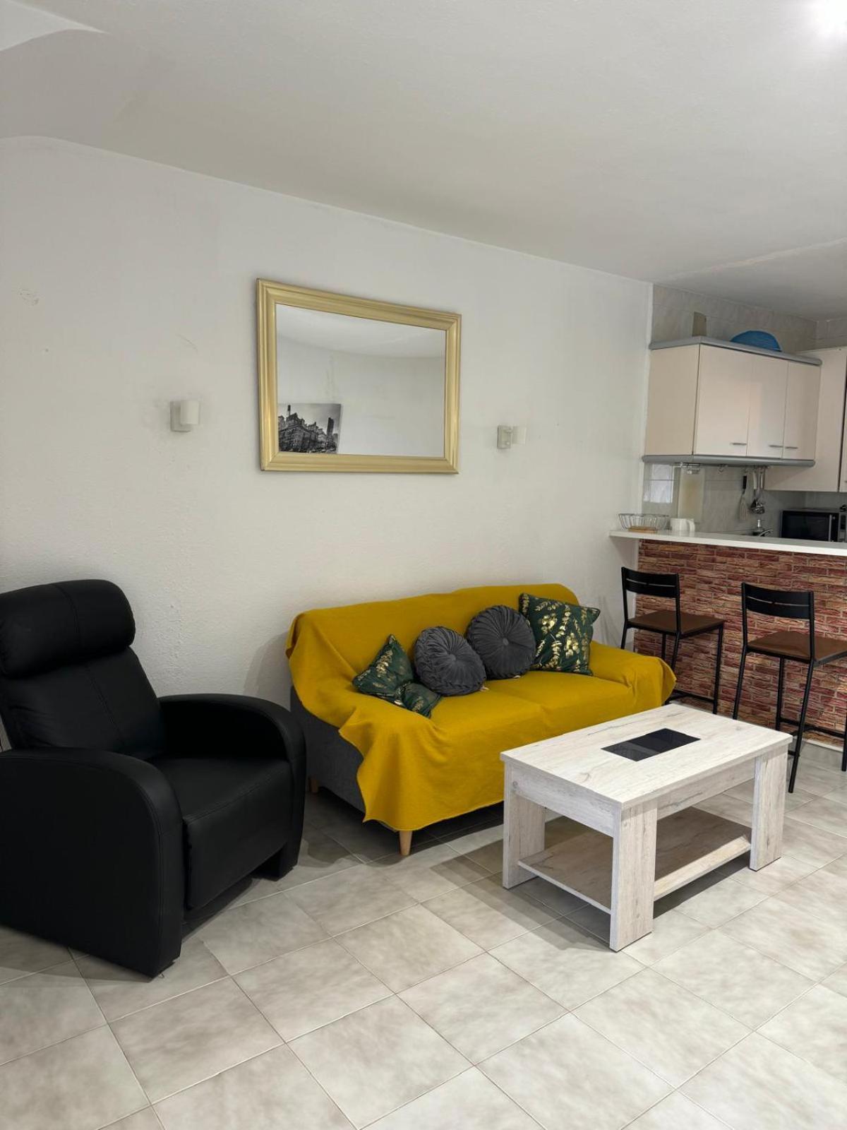 Villa Mare - 2 Beds With Balcony, Patio And Pool And Direct Park Access Murcia Dış mekan fotoğraf